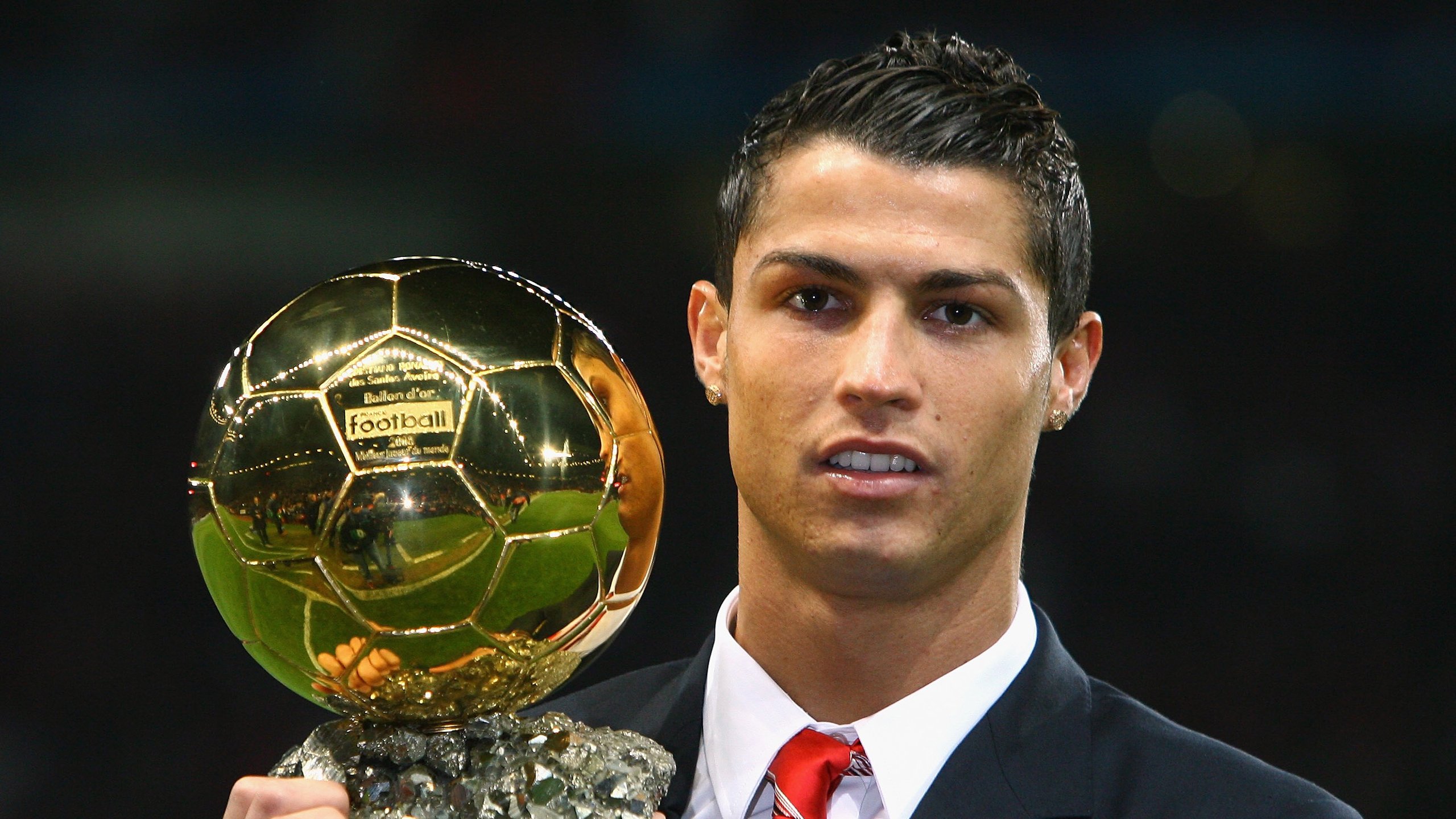 赛尔·阿尔斯塔：南非橄榄球的“铁血队长”