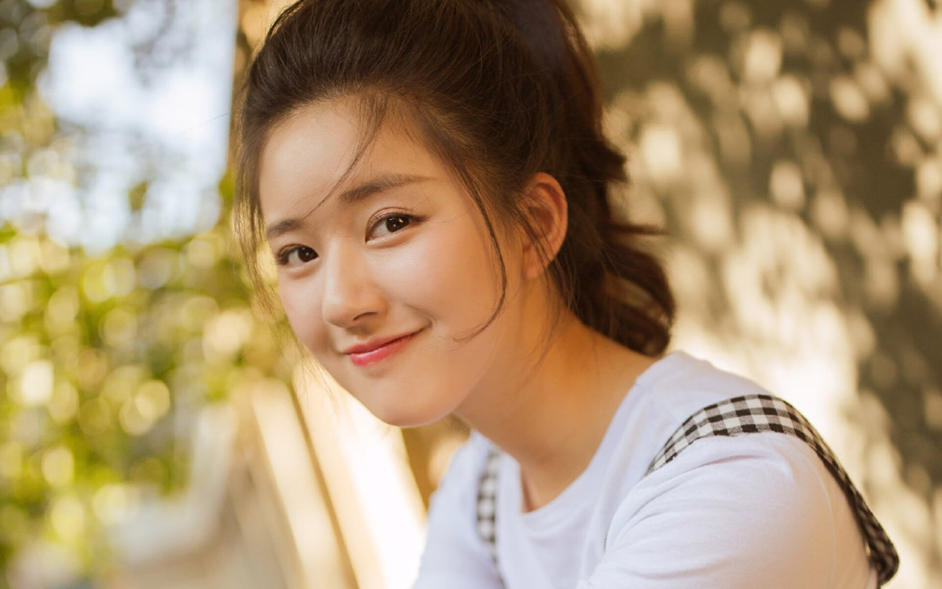 开云体育俱乐部官网-德甲强强对话，球迷留言支援，德甲队员