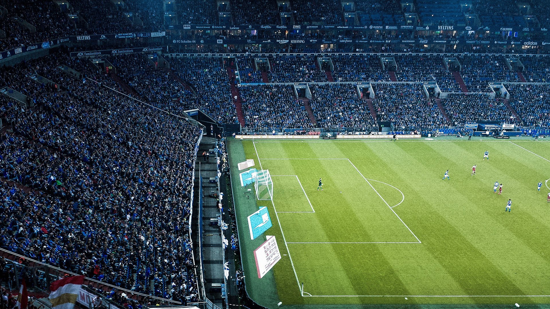 开云官网首页-德甲战役火爆：攻守不断变幻，高潮迭起，德甲联赛战报